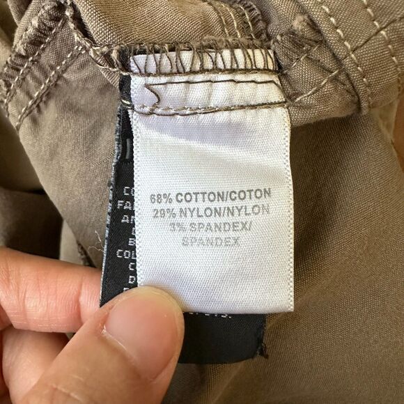 KUHL Womens Cargo Outdoor Shorts Utility Stretch in Brown - Picture 10 of 11